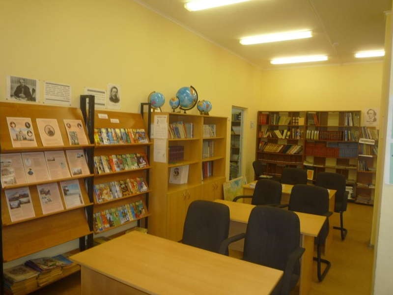 Библиотека школы п. Каратайка